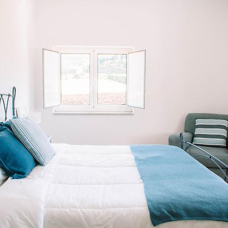 Just Like Home - Casa Antonio Em ปาเรเจส เจ โครา ภายนอก รูปภาพ