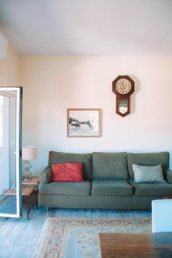 Just Like Home - Casa Antonio Em ปาเรเจส เจ โครา ภายนอก รูปภาพ